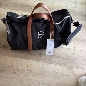Herschel bag WMPO duffle bag NWT